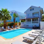 6 Bedroom Akasya In Oludeniz